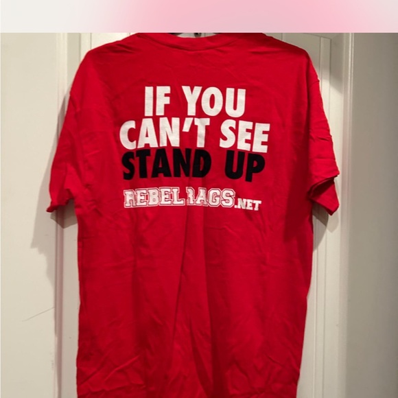 Gildan Club Red Ole Miss Rebels t shirt
#gildan #olemiss #rebels - Picture 3 of 3